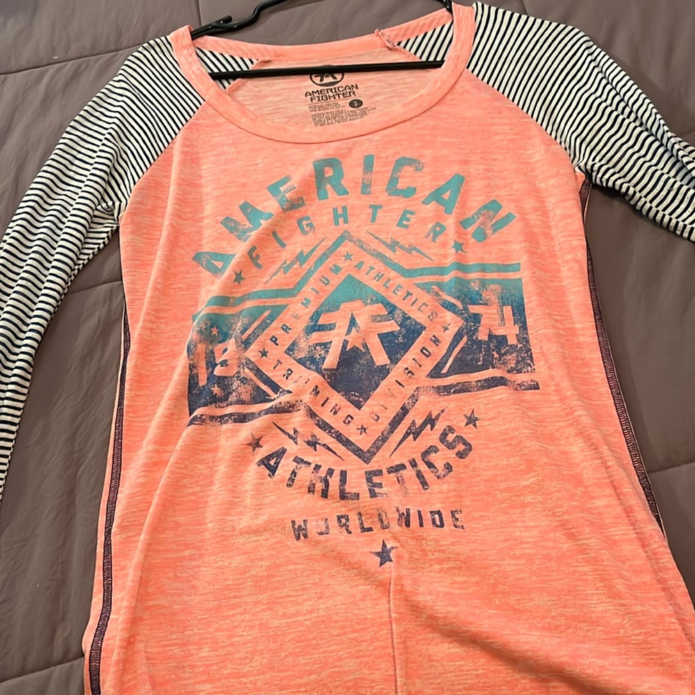 Female small American fighter long sleeve